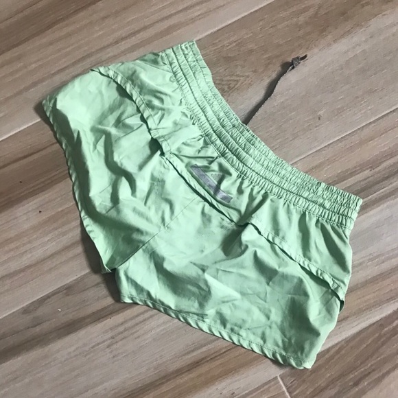 Adidas by Stella McCartney shorts - Picture 2 of 7